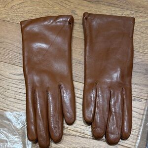 Fur lined Leather Gloves
